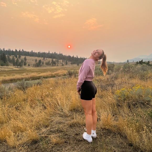 Thank you for your support 🫶🏼 - Picture 8 of 12